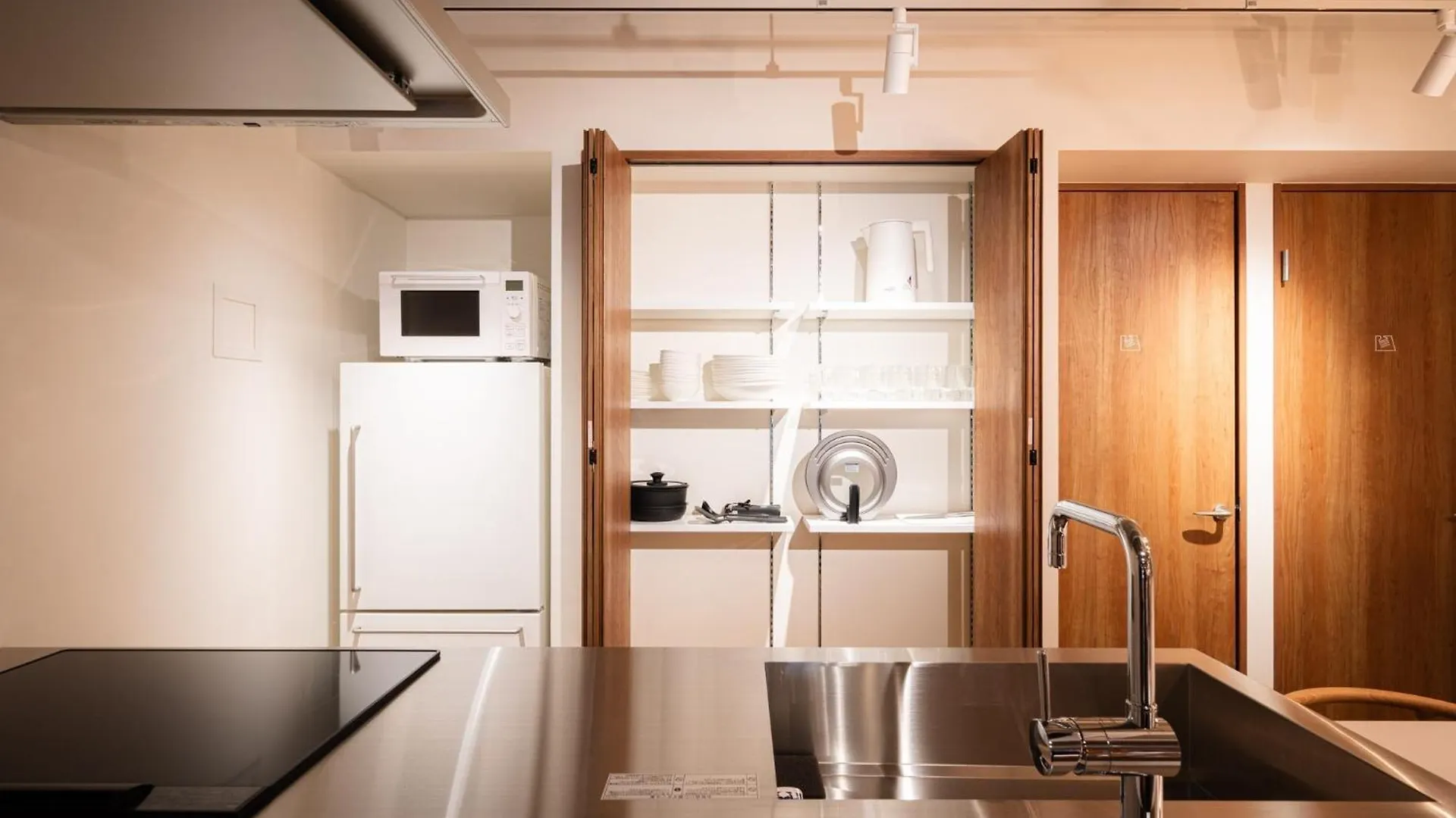 Hotel Manga Art Hotel, Bakurocho - Vacation Stay 14315V Tokyo